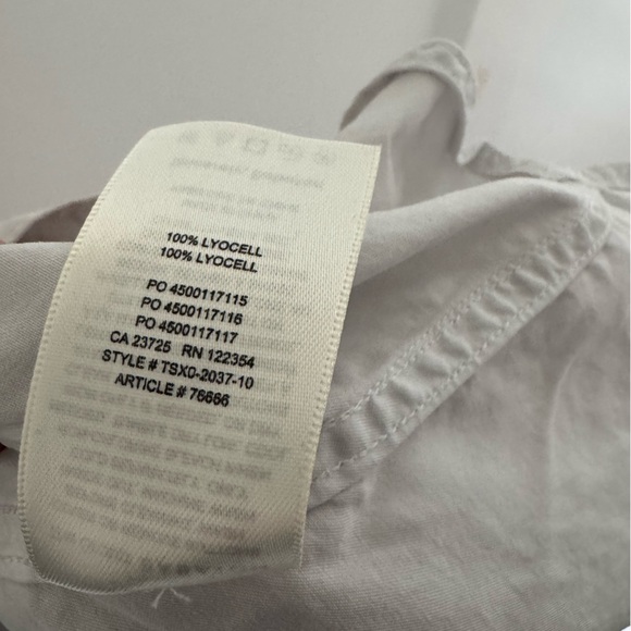 Babaton Utility Collarless Shirt - Picture 7 of 10